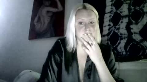 Snapshot of xxdarkangelxx33666 chatting on August 2026 06:40:01 AM xxdarkangelxx33666 online show from August 2026 06:40:01 AM