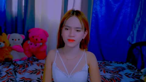 Snapshot of xxfiona chatting on May 2026 07:59:02 AM Fiona online show from May 2026 07:59:02 AM