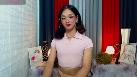 Sophie online show from February 2025 05:59:02 AM