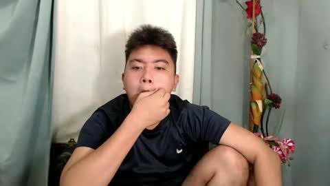 Loyd online show from December 2024 05:13:01 PM