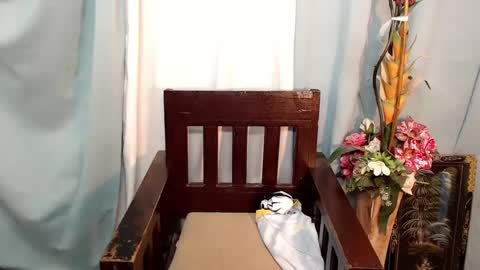 Loyd online show from February 2025 03:07:01 PM