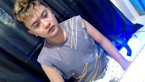 Loyd online show from November 2025 07:12:01 AM