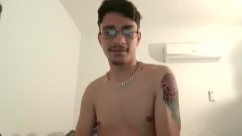 XxJasoneecxX online show from February 2025 01:08:02 PM