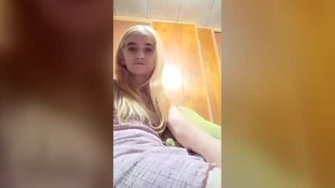 xxjessiebugxx online show from June 2026 02:56:02 AM