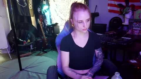 Lilith online show from May 2026 10:37:01 PM