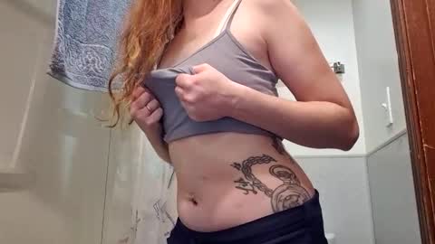 xxmariebliss online show from December 2025 05:31:02 PM