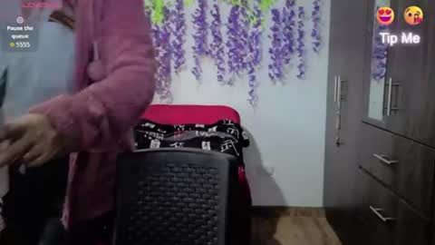xxmilexx online show from July 2026 11:01:02 AM