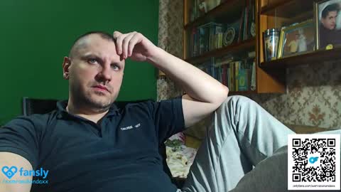 Snapshot of xxmranakondaxx chatting on March 2025 10:17:02 PM xxmranakondaxx online show from March 2025 10:17:02 PM