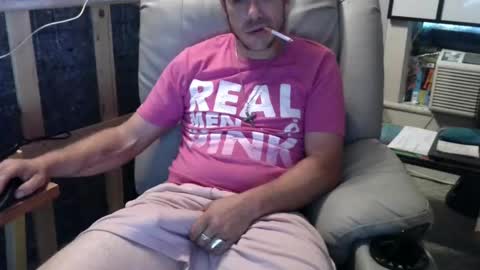 xxScubaStevexx online show from October 2025 12:36:02 PM