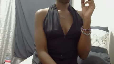 Snapshot of xxsexytalia28 chatting on February 2025 06:47:02 PM xxsexytalia28 online show from February 2025 06:47:02 PM