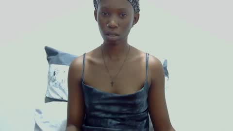 Snapshot of xxsexytalia28 chatting on March 2025 04:52:02 PM xxsexytalia28 online show from March 2025 04:52:02 PM