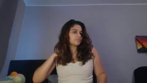 Sophi 3 online show from February 2026 10:27:01 PM