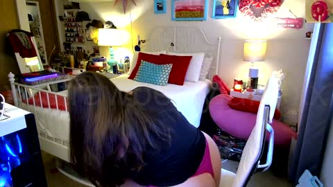 Strawberry Jane online show from January 2025 06:33:02 PM