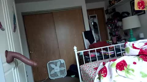 Strawberry Jane online show from March 2026 10:04:01 PM