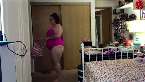 Strawberry Jane online show from June 2026 04:00:02 AM