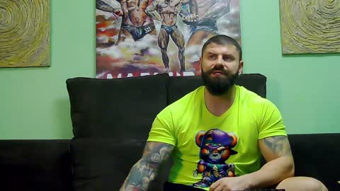 Snapshot of xxtreamleonard chatting on December 2024 09:50:02 AM Xtream Leonard online show from December 2024 09:50:02 AM