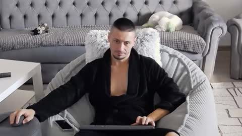 xxx_alejandro online show from September 2025 06:41:01 AM