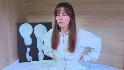 Eva online show from May 2026 06:44:02 AM