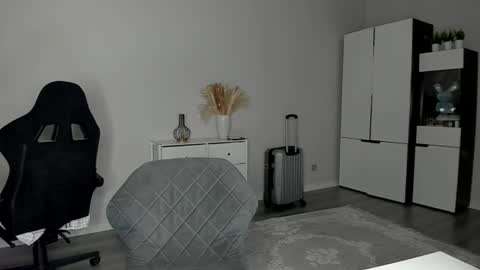 xxx_leila online show from July 2026 10:32:01 AM