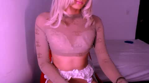 Chiara online show from November 2025 05:07:02 AM