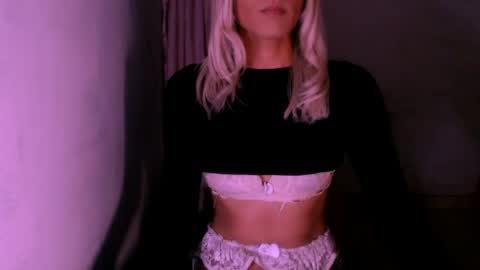 Chiara online show from May 2026 06:24:01 PM