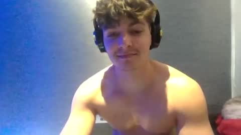 Snapshot of xxxbeastboi chatting on September 2025 05:40:01 AM xxxbeastboi online show from September 2025 05:40:01 AM