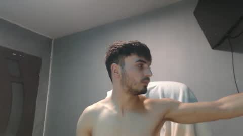 xxxdonpuiuuxxx online show from February 2026 06:45:01 PM