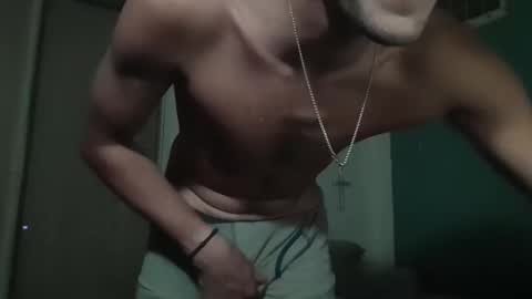 Snapshot of xxxfacu chatting on February 2025 07:33:01 AM xxxfacu online show from February 2025 07:33:01 AM