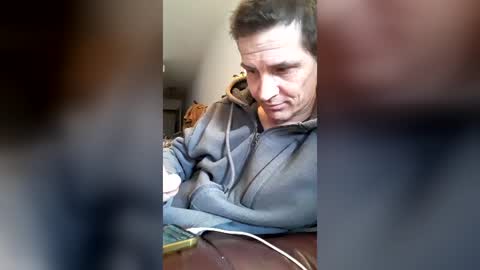 xxfredmtl18xx online show from June 2026 09:17:01 PM