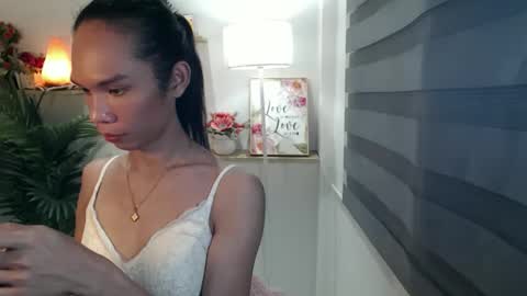 Your Princess Yums online show from November 2025 10:15:01 AM