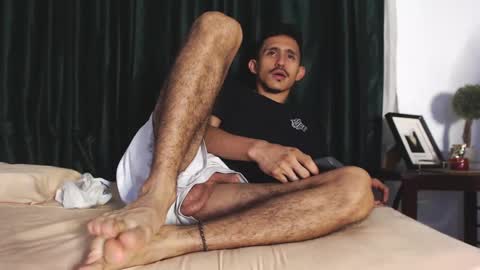 Snapshot of xxxhome_alonexxx chatting on January 2025 01:47:01 AM Kev online show from January 2025 01:47:01 AM