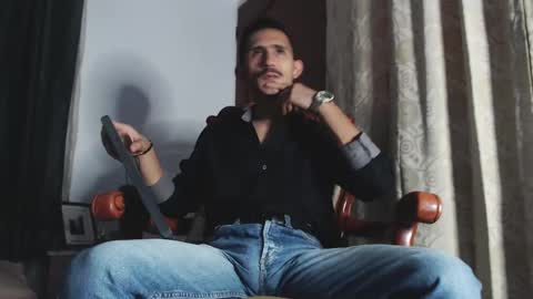 Snapshot of xxxhome_alonexxx chatting on January 2025 07:47:02 PM Kev online show from January 2025 07:47:02 PM