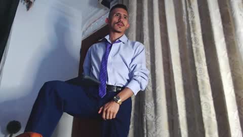 Snapshot of xxxhome_alonexxx chatting on January 2025 08:56:01 PM Kev online show from January 2025 08:56:01 PM