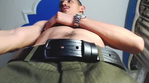 Snapshot of xxxhome_alonexxx chatting on February 2025 10:55:02 PM Kev online show from February 2025 10:55:02 PM