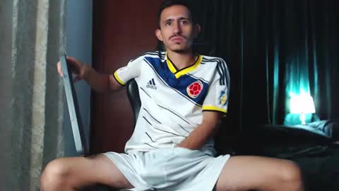 Snapshot of xxxhome_alonexxx chatting on September 2025 07:58:01 PM Kev online show from September 2025 07:58:01 PM