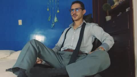 Snapshot of xxxhome_alonexxx chatting on October 2025 07:59:01 PM Kev online show from October 2025 07:59:01 PM