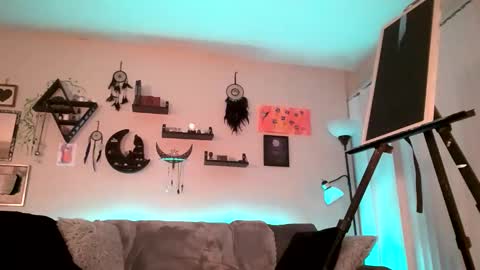 Snapshot of xxxlolalovexxx chatting on November 2025 01:44:01 AM Lola online show from November 2025 01:44:01 AM