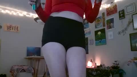 Snapshot of xxxlolalovexxx chatting on December 2025 03:23:01 AM Lola online show from December 2025 03:23:01 AM