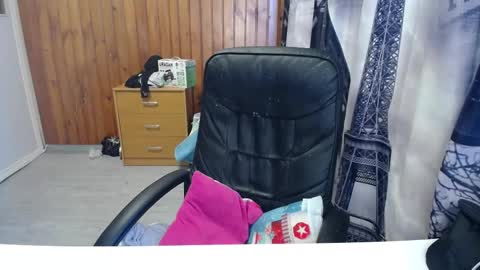 Snapshot of xxxnewlywedsxxx chatting on March 2026 02:10:02 PM Lana online show from March 2026 02:10:02 PM