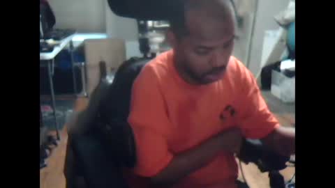 Snapshot of xxxonwheelz chatting on February 2026 11:45:02 PM xxxonwheelz online show from February 2026 11:45:02 PM