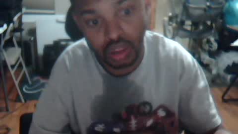 Snapshot of xxxonwheelz chatting on July 2026 03:02:02 AM xxxonwheelz online show from July 2026 03:02:02 AM