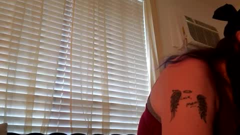 Snapshot of xxxqueenmandydickenz chatting on January 2025 10:13:01 PM XXXQueenMandyDickenz online show from January 2025 10:13:01 PM