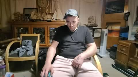 Snapshot of xxxscubastevexx chatting on April 2026 04:27:01 AM ScubaSteve online show from April 2026 04:27:01 AM