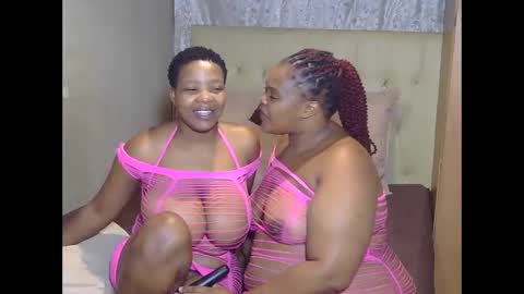 Snapshot of xxxslutscombination chatting on March 2026 05:18:01 AM Xxxslutscombination online show from March 2026 05:18:01 AM