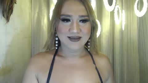 Snapshot of xxxsucksassygirl4u chatting on April 2026 03:53:02 AM xxxsucksassygirl4u online show from April 2026 03:53:02 AM