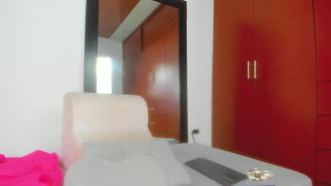 Snapshot of xxxtatianabustyxxx chatting on March 2025 06:21:02 PM xxxtatianabustyxxx online show from March 2025 06:21:02 PM