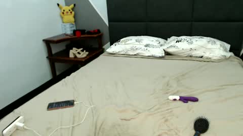 xxxur_wild_asianxxx online show from March 2025 12:55:01 PM