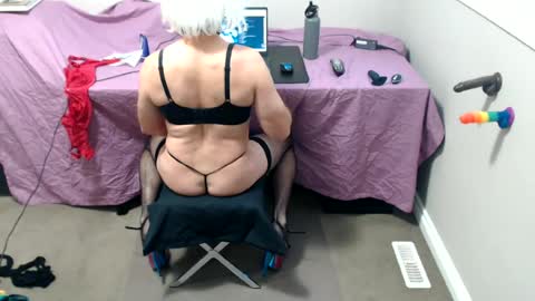xxxxbrad online show from June 2026 05:44:02 PM