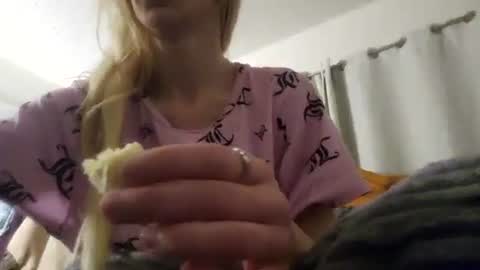 anothabunbun online show from March 2025 03:29:02 AM