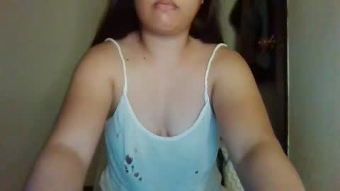 Snapshot of xxyummiee_69xx chatting on October 2025 09:15:01 PM jane online show from October 2025 09:15:01 PM